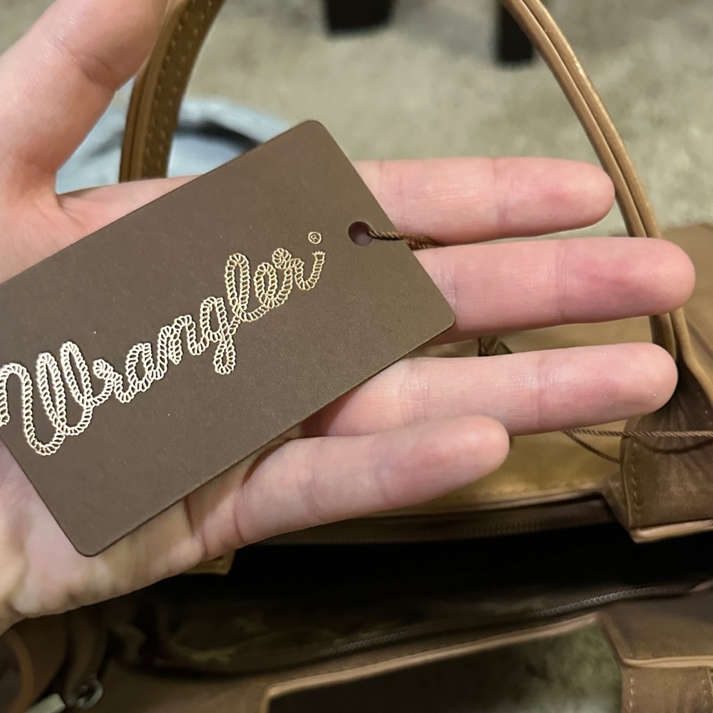 Wrangler Tan Tote with Geometric Embroidery - Picture 6 of 7